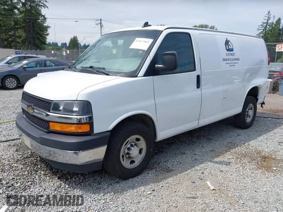 2017 Chevrolet Express Cargo с VIN 1GCWGAFF5H1216083, выставлен на аукционе IAAI как лот 42917865 с пробегом 164 045 миль миль и . История ставок и продаж доступна на DreamBid. Изображение 17.