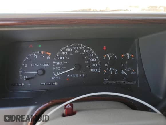 2000 Cadillac Escalade with VIN 1GYEK63R3YR230775, listed as a Copart auction lot 70079515 with 127,398 mi miles and Salvage title. Bid and sale history available at DreamBid. Image 9.