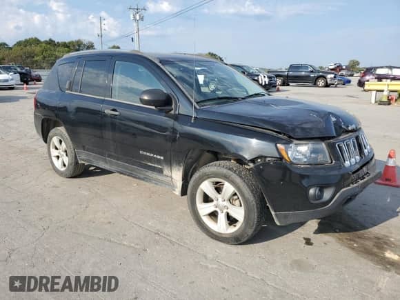 2014 Jeep Compass Sport z VIN 1C4NJDBB9ED544845, wystawiony jako Copart lot #81043775 z przebiegiem 61 554 mil mil oraz Czysty tytuł • Clean title. Historia ofert i sprzedaży dostępna na DreamBid. Obrazek 4.