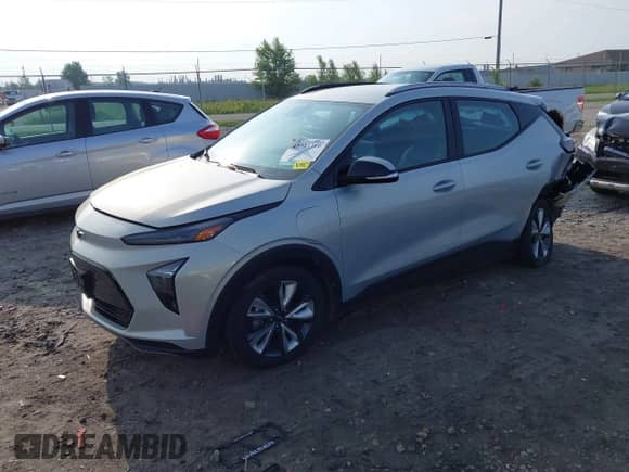 2022 Chevrolet Bolt EUV LT with VIN 1G1FY6S08N4103064, listed as a IAAI auction lot 42723310 with 41,695 mi miles and . Bid and sale history available at DreamBid. Image 2.