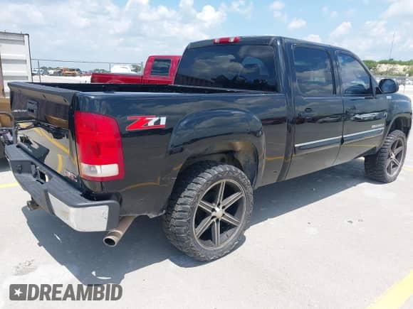 2008 GMC Sierra 1500 SLE1 с VIN 2GTEC13J681325825, выставлен на аукционе IAAI как лот 42911010 с пробегом 246 861 миль миль и . История ставок и продаж доступна на DreamBid. Изображение 4.