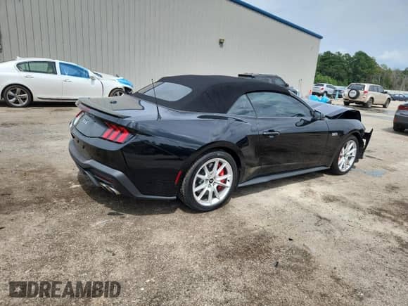 2024 Ford Mustang GT Premium с VIN 1FAGP8FF3R5116433, выставлен на аукционе Copart как лот 69782455 с пробегом 9 414 миль миль и Списание • Salvage title. История ставок и продаж доступна на DreamBid. Изображение 3.