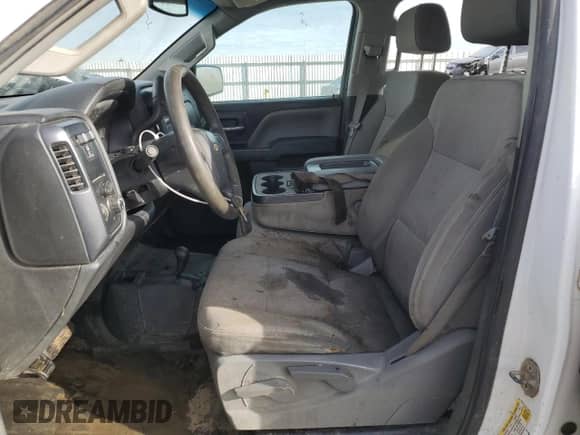 2015 Chevrolet Silverado 2500HD Work Truck с VIN 1GC1KUEGXFF150974, выставлен на аукционе Copart как лот 84548924 с пробегом Не указан миль и Списание • Salvage title. История ставок и продаж доступна на DreamBid. Изображение 7.