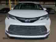 2023 Toyota Sienna Platinum с VIN 5TDESKFC4PS095831, выставлен на аукционе Copart как лот 55919975 с пробегом 6 626 миль миль и Списание • Salvage title. История ставок и продаж доступна на DreamBid. Изображение 5.