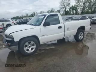 2000 Chevrolet Silverado 1500 with VIN 1GCEC14T4YE302896, listed as a Copart auction lot 55163645 with 249,672 mi miles and Salvage title. Bid and sale history available at DreamBid. Image 1.