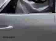 2015 Chevrolet Silverado 2500HD LT z VIN 1GC1KVEG7FF644991, wystawiony jako IAAI lot #40961070 z przebiegiem 212 548 mil mil oraz . Historia ofert i sprzedaży dostępna na DreamBid. Obrazek 8.