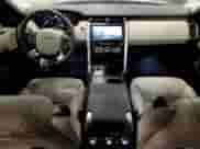 2017 Land Rover Discovery HSE with VIN SALRRBBK5HA038586, listed as a Copart auction lot 44490405 with 131,297 mi miles and Clean title. Bid and sale history available at DreamBid. Image 8.