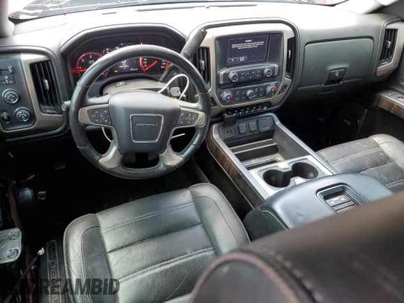 2016 GMC Sierra 1500 Denali z VIN 3GTU2PEJ8GG293383, wystawiony jako Copart lot #60962455 z przebiegiem 235 190 mil mil oraz Szkoda całkowita • Salvage title. Historia ofert i sprzedaży dostępna na DreamBid. Obrazek 8.