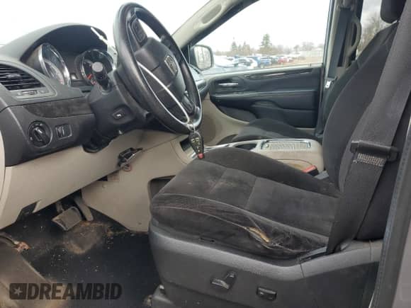 2014 Dodge Grand Caravan SXT 30th Anniversary with VIN 2C4RDGCG5ER349309, listed as a Copart auction lot 50149715 with 184,058 mi miles and Clean title. Bid and sale history available at DreamBid. Image 7.