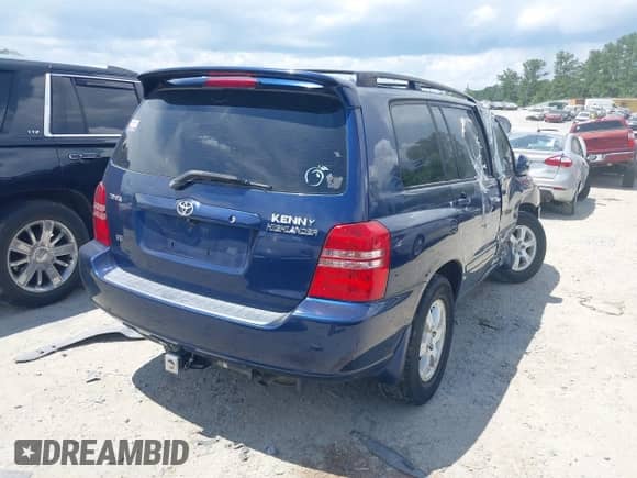 2003 Toyota Highlander с VIN JTEGF21A230108121, выставлен на аукционе IAAI как лот 42718299 с пробегом 287 146 миль миль и . История ставок и продаж доступна на DreamBid. Изображение 4.