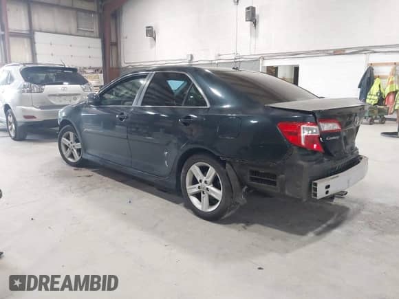 2013 Toyota Camry L with VIN 4T1BF1FK8DU247699, listed as a IAAI auction lot 42606335 with 153,671 mi miles and . Bid and sale history available at DreamBid. Image 3.