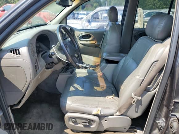 2003 Chevrolet TrailBlazer LT с VIN 1GNDT13S032194640, выставлен на аукционе Copart как лот 69597465 с пробегом 308 008 миль миль и Списание • Salvage title. История ставок и продаж доступна на DreamBid. Изображение 7.