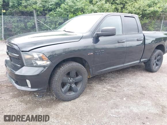2018 Ram 1500 Tradesman с VIN 1C6RR7FT5JS320998, выставлен на аукционе IAAI как лот 42262904 с пробегом 257 480 миль миль и . История ставок и продаж доступна на DreamBid. Изображение 18.