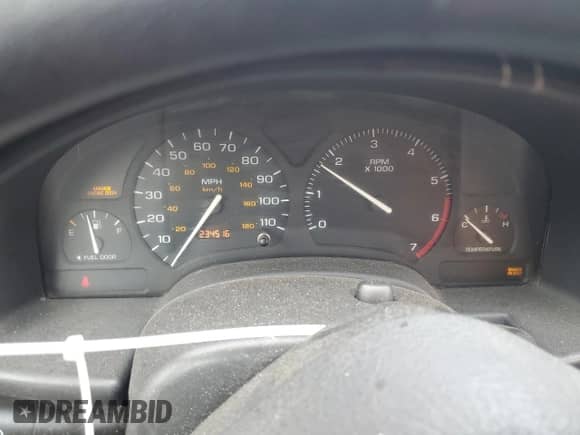 2000 Saturn SC с VIN 1G8ZP128XYZ176888, выставлен на аукционе Copart как лот 64061245 с пробегом 234 516 миль миль и Списание • Salvage title. История ставок и продаж доступна на DreamBid. Изображение 9.