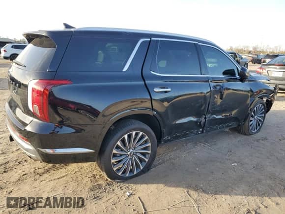 2024 Hyundai Palisade Calligraphy z VIN KM8R74GEXRU761969, wystawiony jako Copart lot #41876915 z przebiegiem 5 796 mil mil oraz Szkoda całkowita • Salvage title. Historia ofert i sprzedaży dostępna na DreamBid. Obrazek 3.