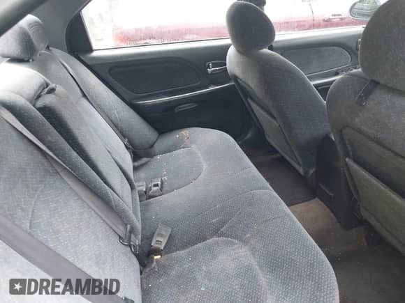 2004 Hyundai Sonata z VIN KMHWF25S74A057418, wystawiony jako IAAI lot #42380980 z przebiegiem 266 000 mil mil oraz . Historia ofert i sprzedaży dostępna na DreamBid. Obrazek 8.