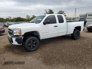 2008 Chevrolet Silverado 1500 1LT with VIN 1GCEC19C88Z128509, listed as a Copart auction lot 86447055 with 237,897 mi miles and Salvage title. Bid and sale history available at DreamBid. Image 1.