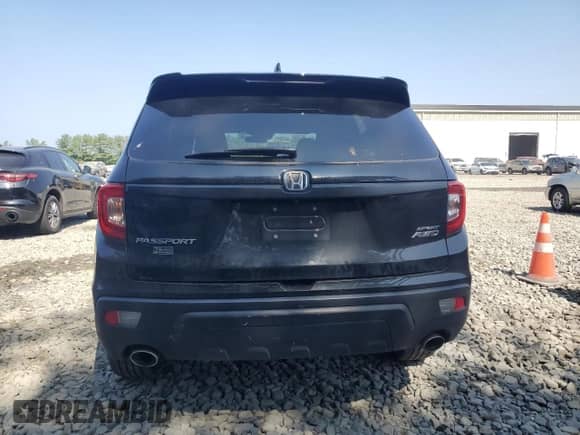 2021 Honda Passport Sport with VIN 5FNYF8H22MB002930, listed as a Copart auction lot 67965735 with 88,046 mi miles and Salvage title. Bid and sale history available at DreamBid. Image 6.