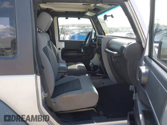 2008 Jeep Wrangler X с VIN 1J4FA24148L517506, выставлен на аукционе IAAI как лот 42998665 с пробегом 137 203 миль миль и . История ставок и продаж доступна на DreamBid. Изображение 5.