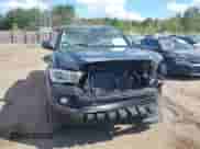 2017 Toyota Tacoma SR5 with VIN 3TMCZ5AN0HM102398, listed as a IAAI auction lot 43141321 with 136,440 mi miles and . Bid and sale history available at DreamBid. Image 13.