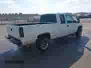 1997 GMC Sierra 1500 z VIN 1GTEC19R1VE518536, wystawiony jako IAAI lot #43376507 z przebiegiem 177 498 mil mil oraz . Historia ofert i sprzedaży dostępna na DreamBid. Obrazek 4.