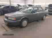 1991 Toyota Camry DLX z VIN 4T1SV21E1MU391430, wystawiony jako IAAI lot #42897399 z przebiegiem 151 914 mil mil oraz . Historia ofert i sprzedaży dostępna na DreamBid. Obrazek 2.