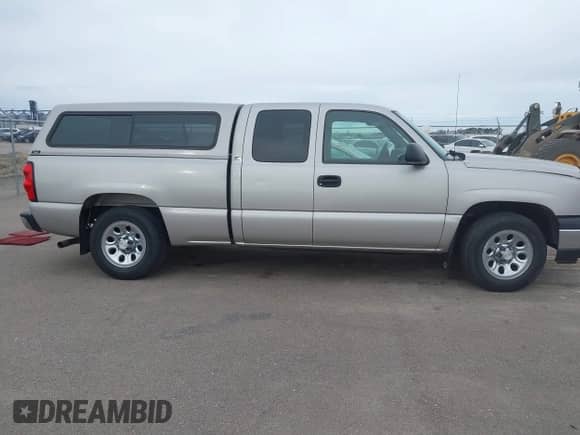 2006 Chevrolet Silverado 1500 LS с VIN 1GCEC19V86Z146071, выставлен на аукционе IAAI как лот 41853522 с пробегом 118 855 миль миль и . История ставок и продаж доступна на DreamBid. Изображение 13.