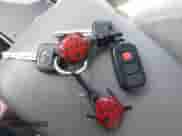 2004 Toyota Camry LE z VIN 4T1BE30K44U848146, wystawiony jako IAAI lot #43494594 z przebiegiem 178 160 mil mil oraz . Historia ofert i sprzedaży dostępna na DreamBid. Obrazek 11.