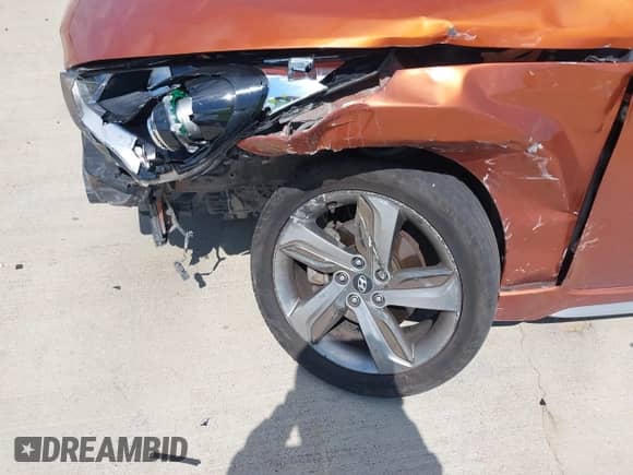 2013 Hyundai Veloster Turbo с VIN KMHTC6AE4DU169787, выставлен на аукционе IAAI как лот 43334701 с пробегом 114 117 миль миль и . История ставок и продаж доступна на DreamBid. Изображение 6.