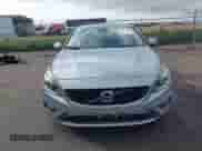 2017 Volvo S60 Dynamic с VIN YV140MTLXH2435391, выставлен на аукционе IAAI как лот 43187143 с пробегом 88 666 миль миль и . История ставок и продаж доступна на DreamBid. Изображение 12.