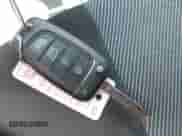 2019 Hyundai Veloster 2.0 z VIN KMHTG6AFXKU016745, wystawiony jako IAAI lot #42137343 z przebiegiem 90 095 mil mil oraz . Historia ofert i sprzedaży dostępna na DreamBid. Obrazek 11.