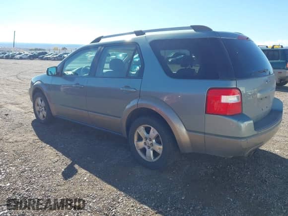 2005 Ford Freestyle SEL with VIN 1FMZK05115GA52542, listed as a IAAI auction lot 43520660 with 171,036 mi miles and . Bid and sale history available at DreamBid. Image 3.