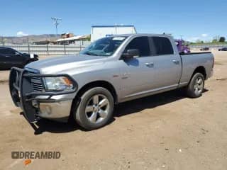 2019 Ram 1500 SLT z VIN 1C6RR7TT3KS649642, wystawiony jako Copart lot #57326345 z przebiegiem 107 564 mil mil oraz Szkoda całkowita • Salvage title. Historia ofert i sprzedaży dostępna na DreamBid. Obrazek 1.