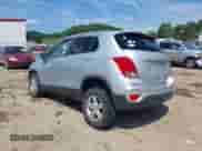 2020 Chevrolet Trax LS with VIN 3GNCJNSB3LL280906, listed as a IAAI auction lot 42751307 with 59,269 mi miles and . Bid and sale history available at DreamBid. Image 3.