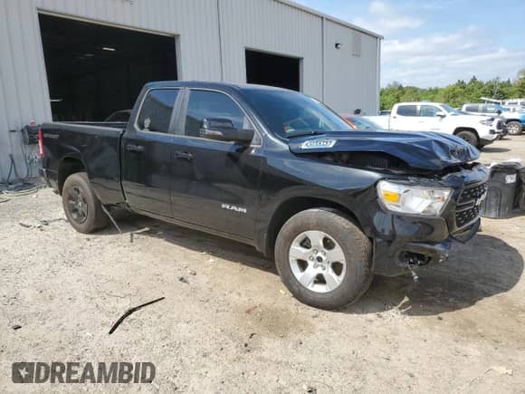 2023 Ram 1500 Big Horn z VIN 1C6RREBG5PN604331, wystawiony jako Copart lot #54431545 z przebiegiem 29 121 mil mil oraz Szkoda całkowita • Salvage title. Historia ofert i sprzedaży dostępna na DreamBid. Obrazek 4.