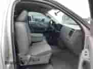 2007 Dodge 1500 ST с VIN 1D7HA16K27J520757, выставлен на аукционе IAAI как лот 42488620 с пробегом 189 324 миль миль и . История ставок и продаж доступна на DreamBid. Изображение 5.