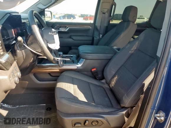 2024 Chevrolet Silverado 1500 LT Trail Boss с VIN 3GCUDFE88RG226898, выставлен на аукционе Copart как лот 67769925 с пробегом 22 393 миль миль и Списание • Salvage title. История ставок и продаж доступна на DreamBid. Изображение 7.