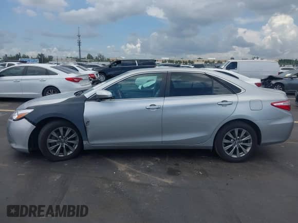 2016 Toyota Camry XLE с VIN 4T4BF1FK8GR572332, выставлен на аукционе IAAI как лот 42896300 с пробегом 72 181 миль миль и . История ставок и продаж доступна на DreamBid. Изображение 14.