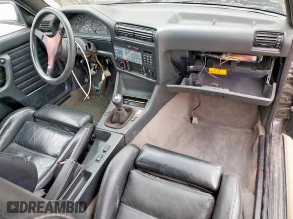 1991 BMW M3 с VIN WBSAK0310MAE34501, выставлен на аукционе Copart как лот 45642275 с пробегом 129 936 миль миль и Чистый • Clean title. История ставок и продаж доступна на DreamBid. Изображение 8.