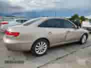 2006 Hyundai Azera SE with VIN KMHFC46F36A121950, listed as a Copart auction lot 71303815 with 125,217 mi miles and Clean title. Bid and sale history available at DreamBid. Image 3.