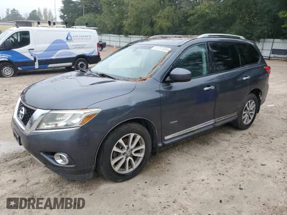 2014 Nissan Pathfinder Platinum Hybrid with VIN 5N1CR2MM9EC652791, listed as a Copart auction lot 84707585 with 123,115 mi miles and Clean title. Bid and sale history available at DreamBid. Image 1.