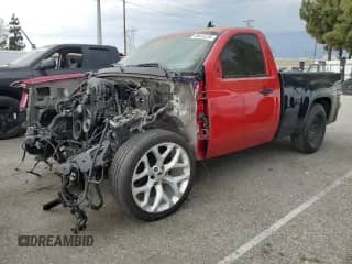 2007 GMC Sierra 1500 Work Truck с VIN 1GTEC14057Z556954, выставлен на аукционе Copart как лот 59423235 с пробегом 147 988 миль миль и Списание • Salvage title. История ставок и продаж доступна на DreamBid. Изображение 1.