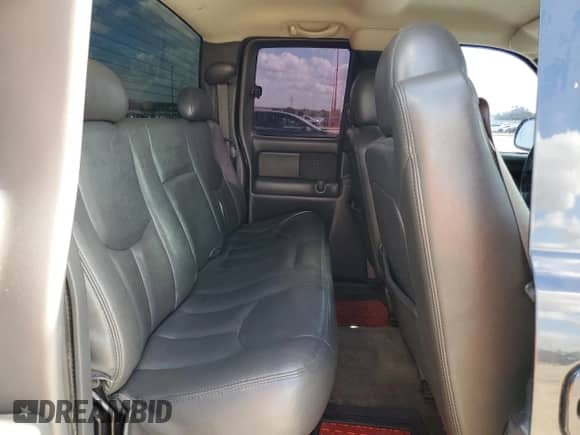 2003 Chevrolet Silverado SS с VIN 2GCEK19N931405237, выставлен на аукционе Copart как лот 78083284 с пробегом 202 976 миль миль и Списание • Salvage title. История ставок и продаж доступна на DreamBid. Изображение 10.