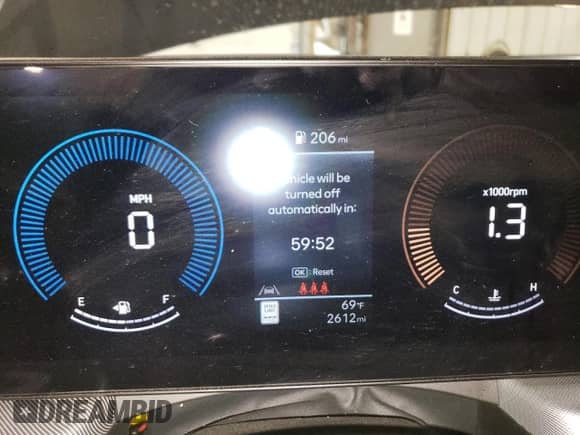 2025 Hyundai Sonata SEL z VIN KMHL64JA0SA497490, wystawiony jako Copart lot #63624735 z przebiegiem 2 612 mil mil oraz Nie do naprawy • Non repairable. Historia ofert i sprzedaży dostępna na DreamBid. Obrazek 9.