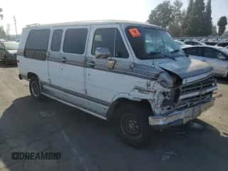 1990 Chevrolet Chevy Van с VIN 1GBEG25K0L7167885, выставлен на аукционе Copart как лот 72575264 с пробегом 231 827 миль миль и Списание • Salvage title. История ставок и продаж доступна на DreamBid. Изображение 4.