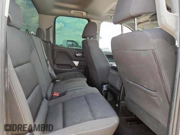 2018 Chevrolet Silverado 1500 LT z VIN 1GCRCREH5JZ291559, wystawiony jako Copart lot #62275965 z przebiegiem 108 529 mil mil oraz Czysty tytuł • Clean title. Historia ofert i sprzedaży dostępna na DreamBid. Obrazek 10.