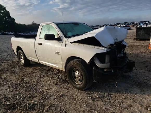 2013 Ram 1500 Tradesman z VIN 3C6JR6DP3DG538690, wystawiony jako Copart lot #74108164 z przebiegiem 297 817 mil mil oraz Czysty tytuł • Clean title. Historia ofert i sprzedaży dostępna na DreamBid. Obrazek 10.