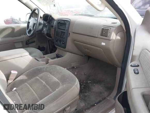 2002 Ford Explorer XLT с VIN 1FMZU73E82ZA80878, выставлен на аукционе IAAI как лот 43390280 с пробегом 98 401 миль миль и . История ставок и продаж доступна на DreamBid. Изображение 5.