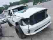 2015 Ram 1500 Express z VIN 1C6RR7KT7FS690136, wystawiony jako IAAI lot #42618497 z przebiegiem 194 347 mil mil oraz . Historia ofert i sprzedaży dostępna na DreamBid. Obrazek 1.