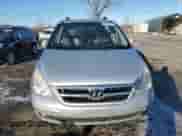 2008 Hyundai Entourage GLS с VIN KNDMC233886044802, выставлен на аукционе Copart как лот 83762224 с пробегом 156 989 миль миль и На запчасти • Non repairable. История ставок и продаж доступна на DreamBid. Изображение 5.